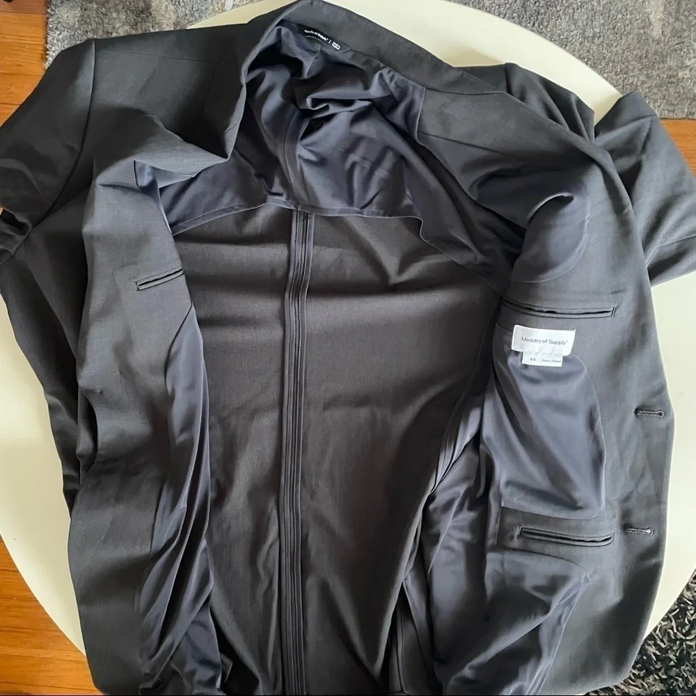 Ministry of Supply Velocity Suit Jacket Blazer Dark Charcoal Size 44 Trim Fit